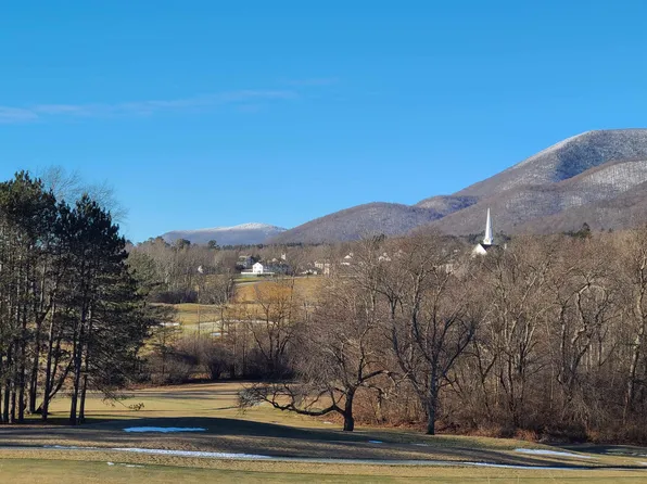 203 Kestrel Court, Manchester, VT 05254