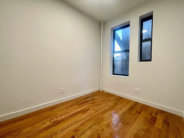 35 Christopher St #2B — Photo 4