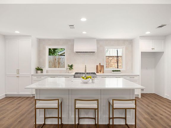 5th image of 14102 Woodthorpe Ln