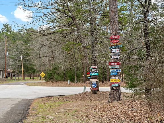 5th image of Kings Country Blvd