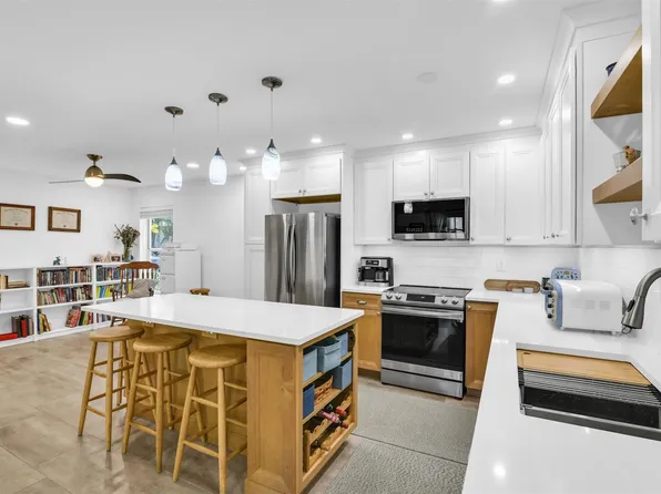 843 NW 98th Avenue, Plantation, FL 33324