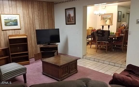 4th image of 1441 E Florian Ave