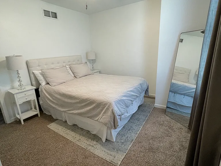 920 Center Pl #922 — Photo 9