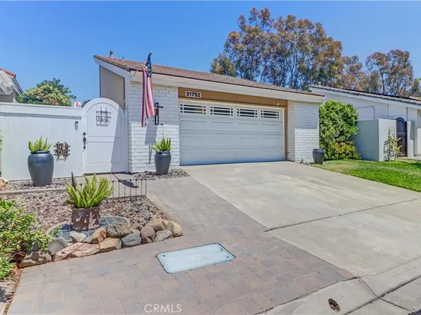 21752 Northwood Ln, Lake Forest, CA 92630
