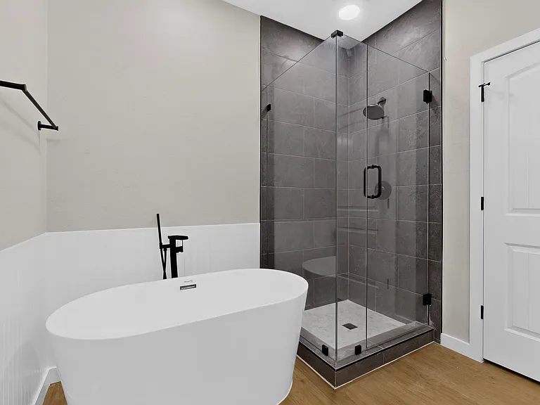 3312 Glen Crest Ln — Photo 27