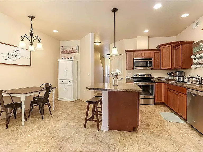 2736 S Dennis Pl — Photo 2