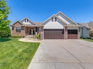 1202 E Woodstone Dr, Andover, KS 67002