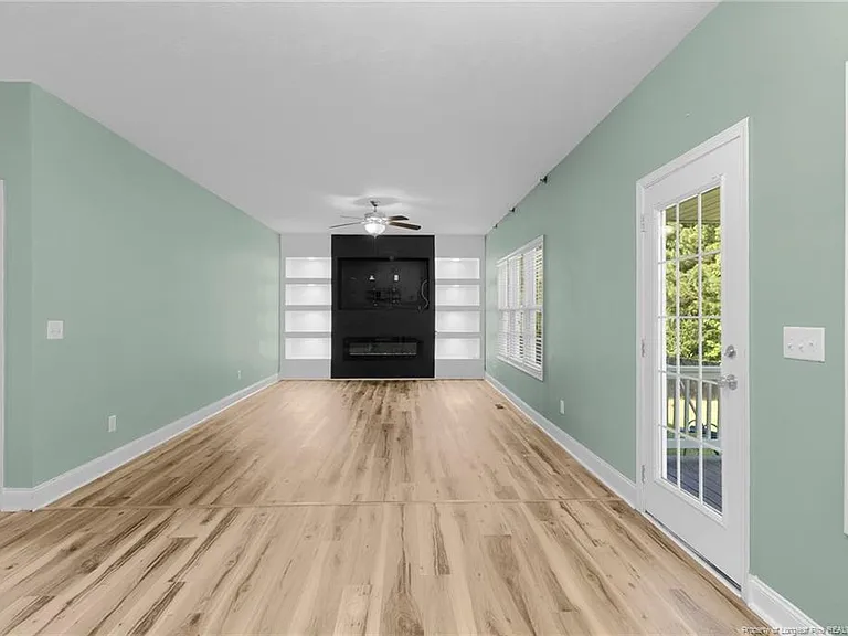 1621 Ellie Ave — Photo 12