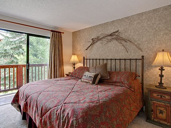 Master Bedroom & Balcony