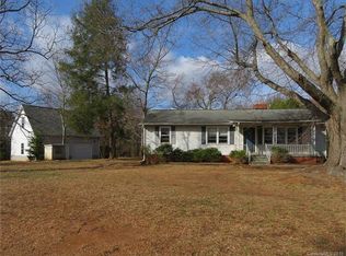 475 Shepherd Ln, Clover, SC 29710