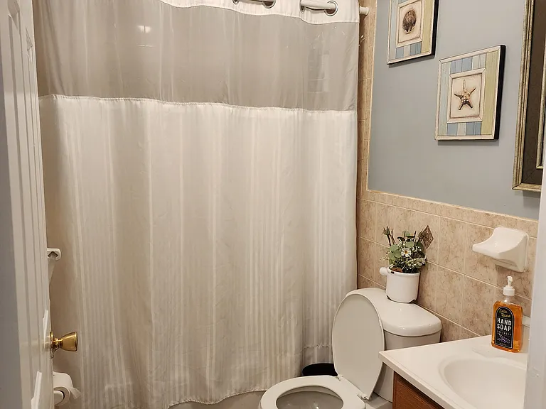 14 Governor St #3 — Photo 11