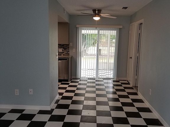3rd image of 5504 Axiom Ave