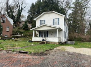 1715 Woodmont Rd, Huntington, WV 25701