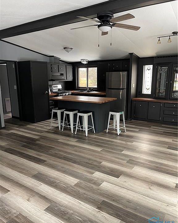 2nd image of 2374 County Road D