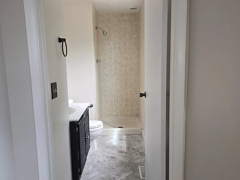 2724 Jupiter Dr — Photo 16
