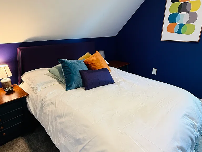 Twin bed