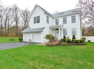 38 Crescent Rd, Old Bridge, NJ 08857
