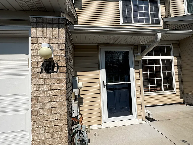 2200 Ranchview Ln N #140 — Photo 1
