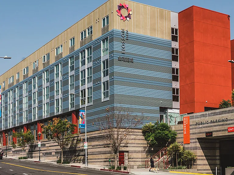 Convenient location in the heart of L.A.'s Chinatown