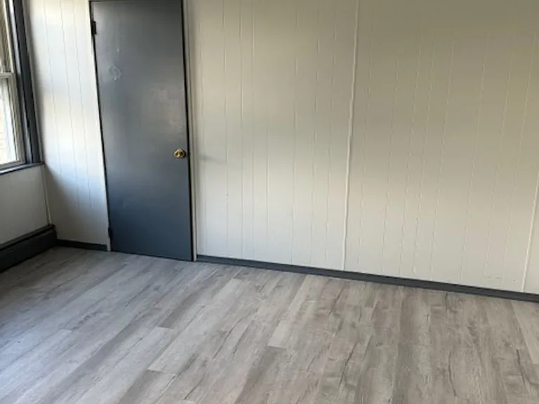 159 N Main St — Photo 9