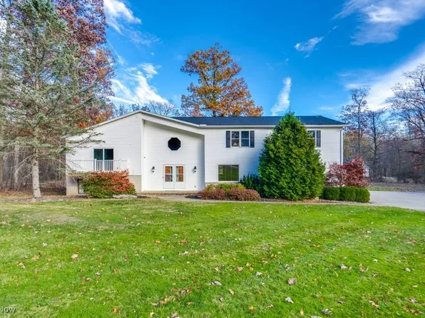 1271 S Medina Line Rd, Wadsworth, OH 44281