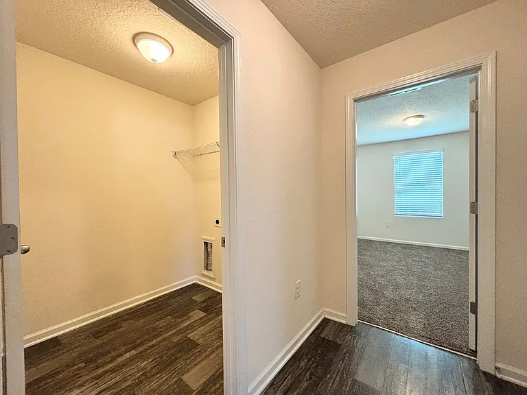 1763 Eagle View Way — Photo 9