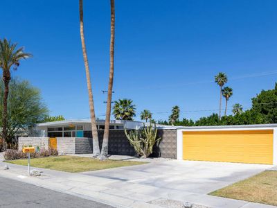 3588 E Avenida Fey Norte, Palm Springs, CA, 92262