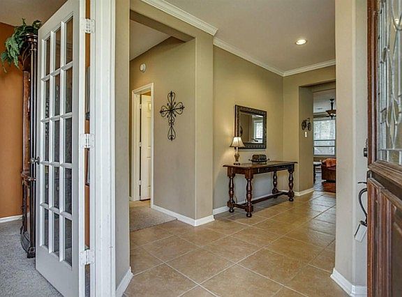 5th image of 32511 Westwood Square East Dr