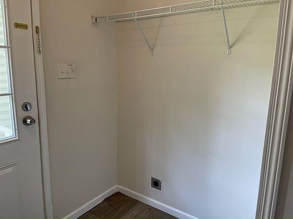4th image of 4596 Lucille Dr #657