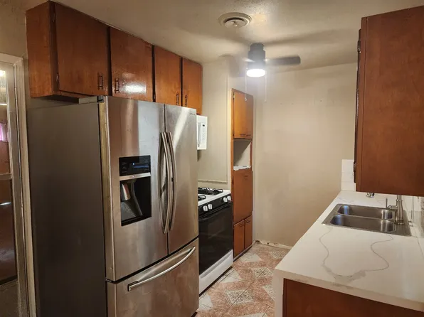 15305 Corsair Rd, Houston, TX 77053