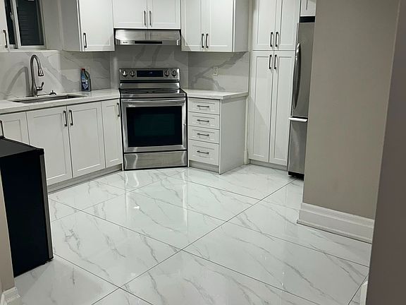 3rd image of 6929 Gooderham Estate Blvd #Basement