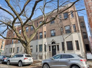 3551 N Wilton Ave #1C, Chicago, IL 60657