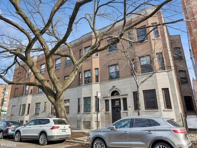 3551 N Wilton Ave #1C, Chicago, IL, 60657