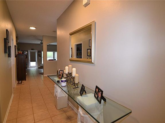 2nd image of 1309 Windy Bluff Dr