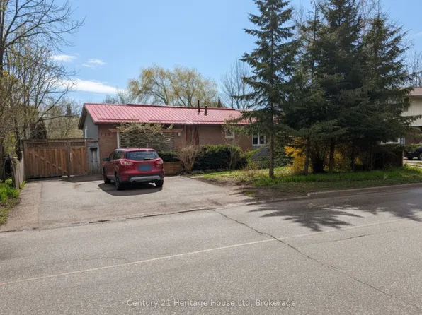 123 Mill St E, Centre Wellington, ON