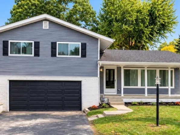 861 Fremont St, Elmore, OH 43416