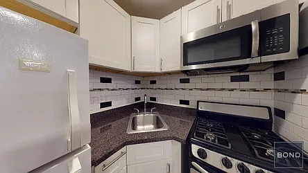 Rented by Bond New York