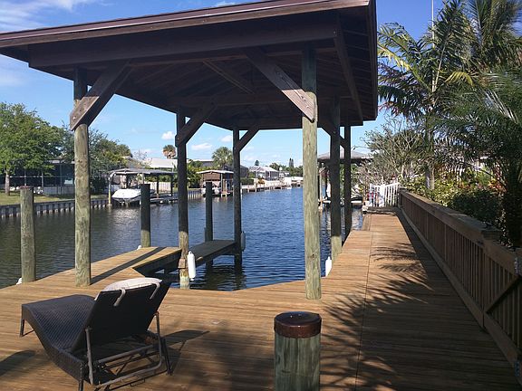 4th image of 427 Bridgetown Ct