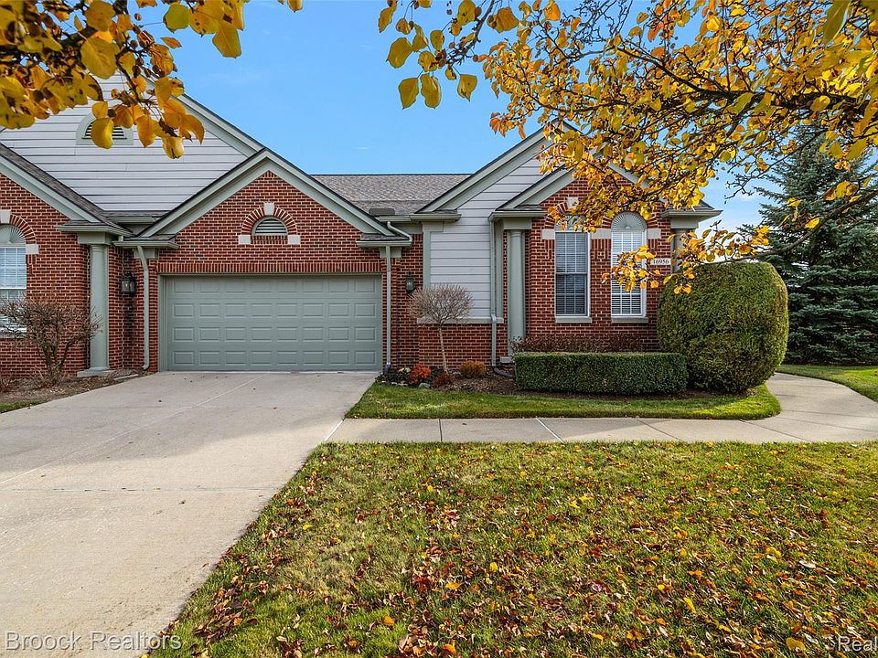 1st image of 16956 Sycamore Ct