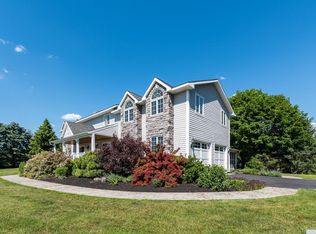 375 Gilligan Rd, Hudson, NY 12534