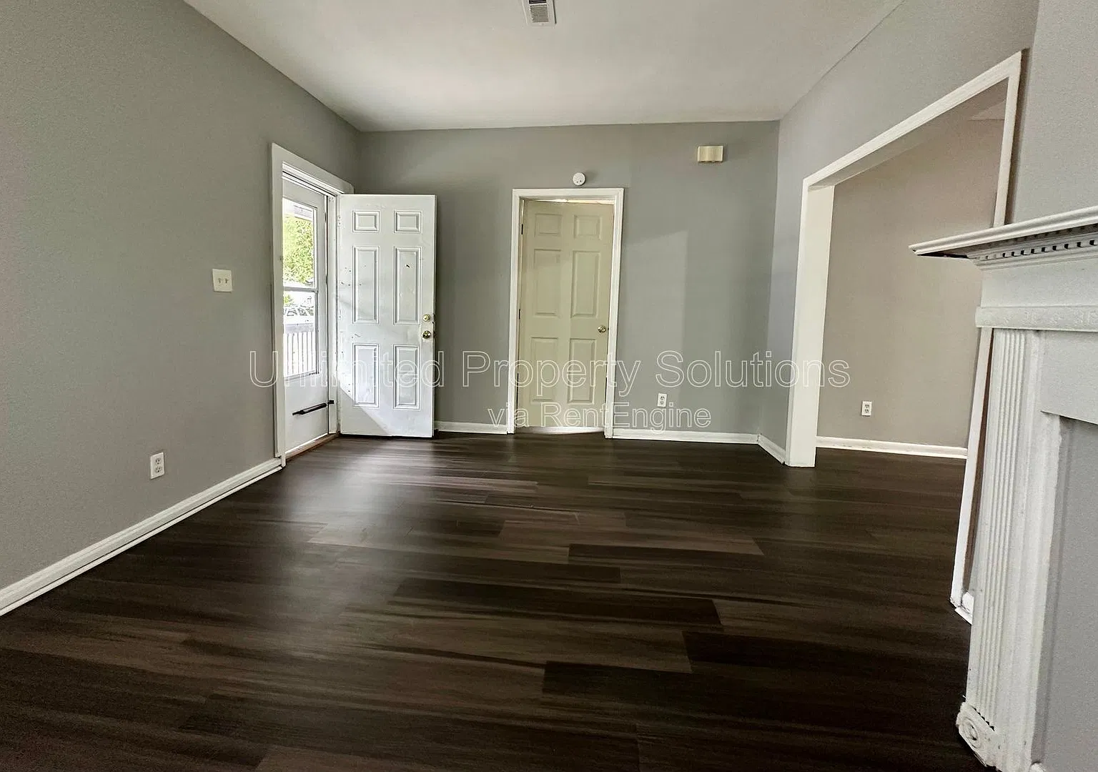 2 bed, 1.0 bath, 930 sqft, $1,595 — Photo 3