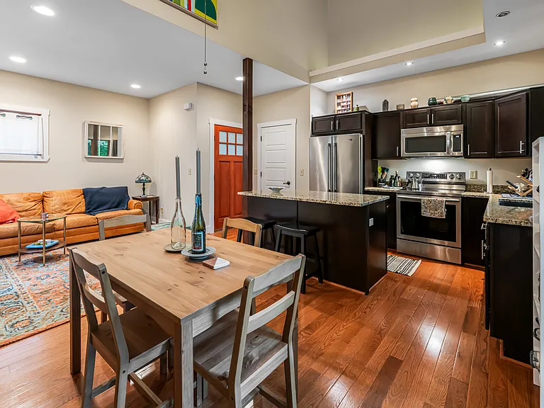 51B Westover Dr #B — Photo 20