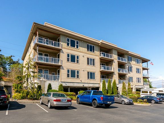 3rd image of 1850 SW Scenic Heights St APT B303