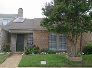 6809 Anglebluff Cir, Dallas, TX 75248