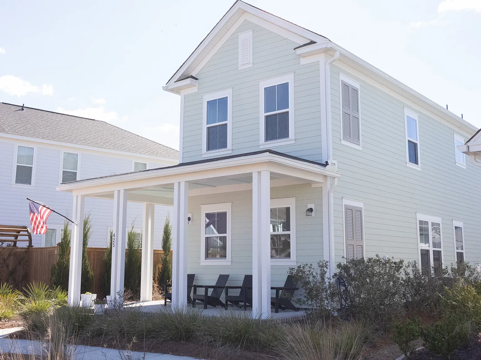 3 bed, 2.5 bath, 2000 sqft, $3,700 — Photo 2