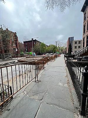 Building Photo 4