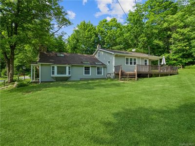 517 Rossway Rd, Pleasant Valley, NY, 12569