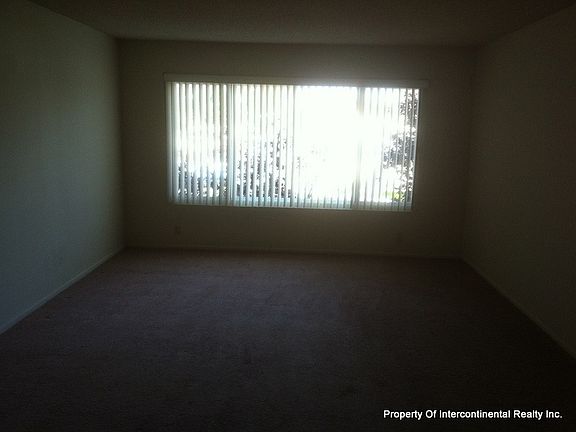 3rd image of 613 Kirk Ave