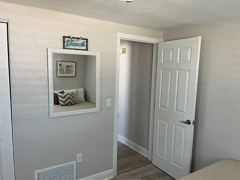 3054 Lockwood Ter — Photo 25