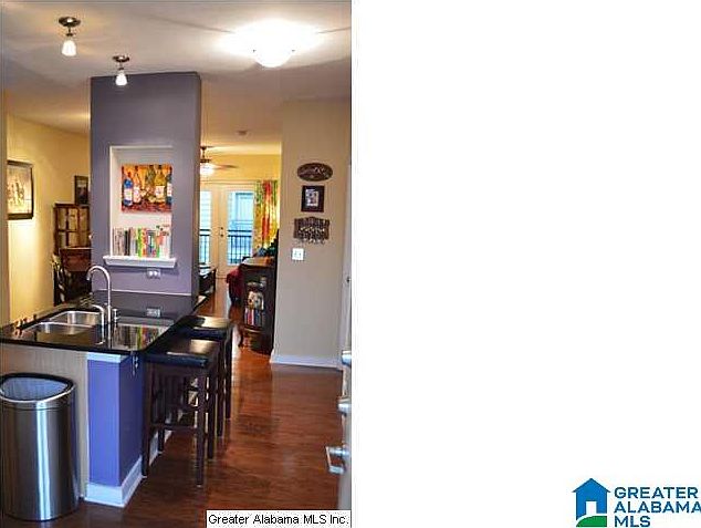 1st image of 2020 5th Ave N #342